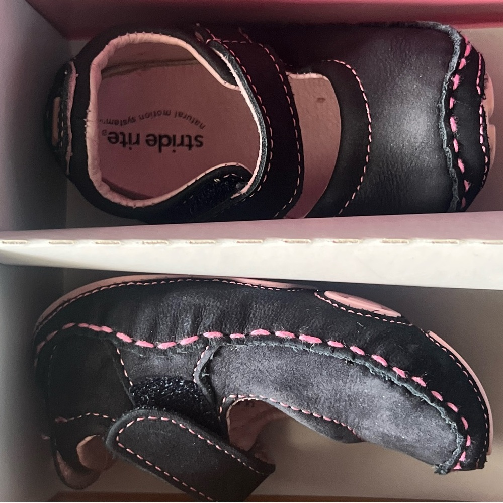 Stride Rite Navy leather ballerina flats with strap